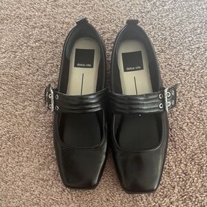Dolce Vita Black Flats